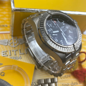 Breitling Chrono Avenger E13360 - Swiss Watch Trader 