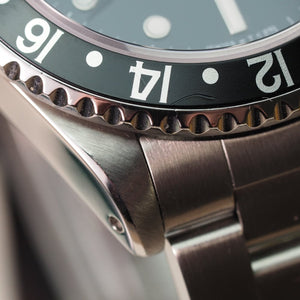 Rolex GMT Master II 16710LN (1990) - Swiss Watch Trader