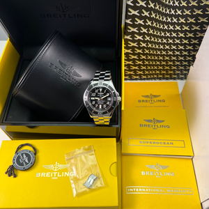 Breitling Superocean Abyss 42 A17364 (2013)