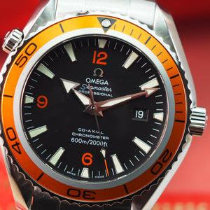 Omega Seamaster Planet Ocean 22085000 (2010) - Swiss Watch Trader