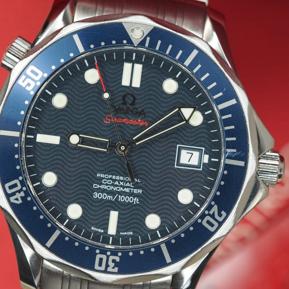 Omega Seamaster Professional 22208000 (2011) - Swiss Watch Trader