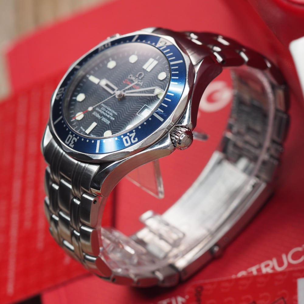 2011 omega seamaster professional hotsell