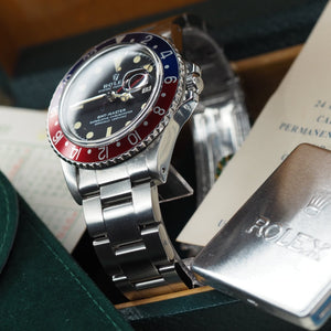 Rolex GMT Master 1675 Pepsi (1977) - Swiss Watch Trader