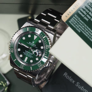 Rolex Submariner 116610LV Hulk (2012) - Swiss Watch Trader