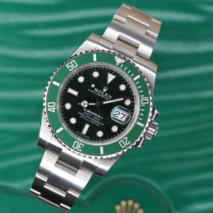 Rolex Submariner 116610LV Hulk (2020) - Swiss Watch Trader