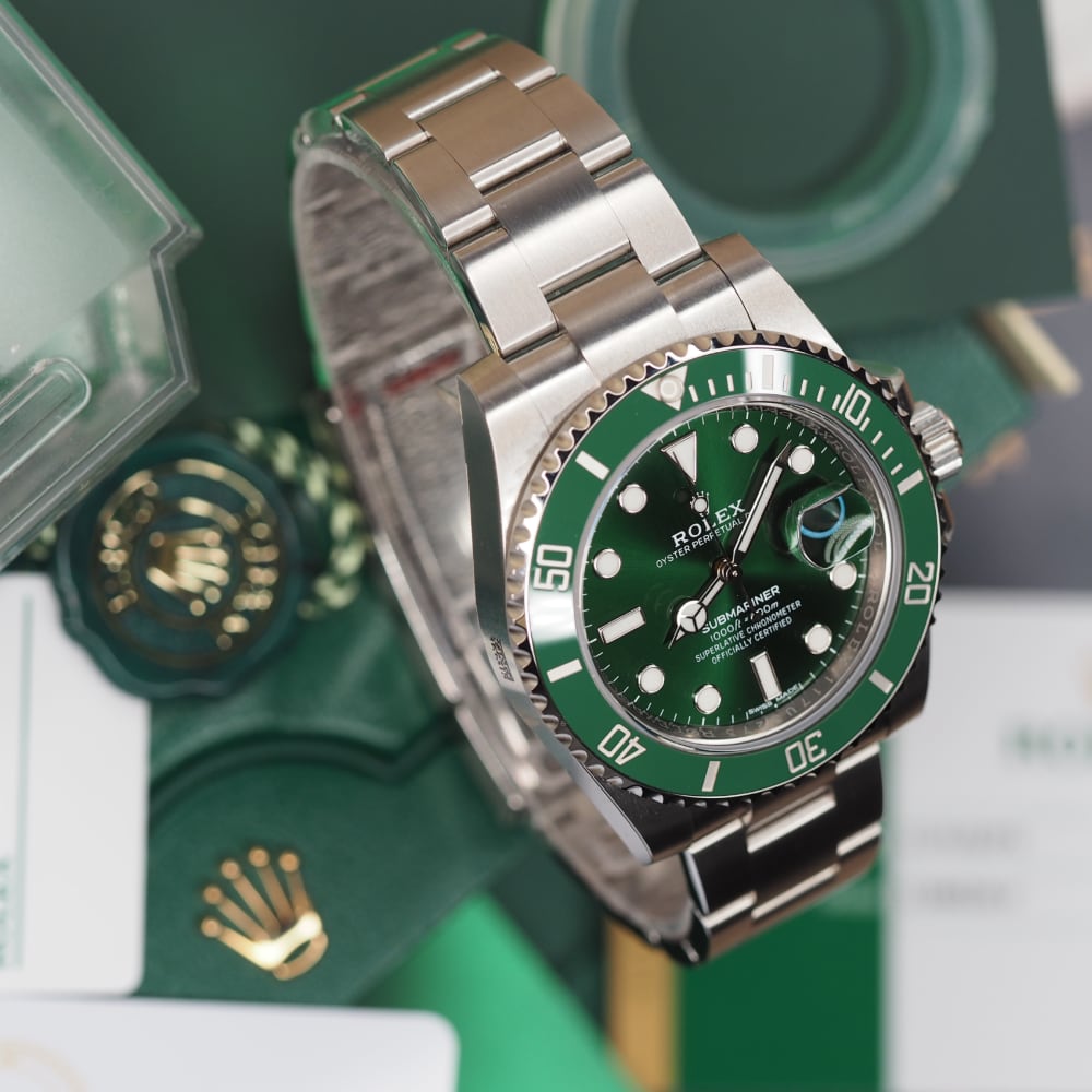 Rolex Submariner 116610LV Hulk (2020) - Swiss Watch Trader