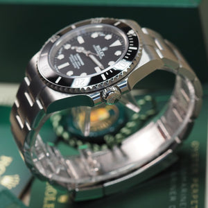 Rolex Submariner 124060 (2020) - Swiss Watch Trader