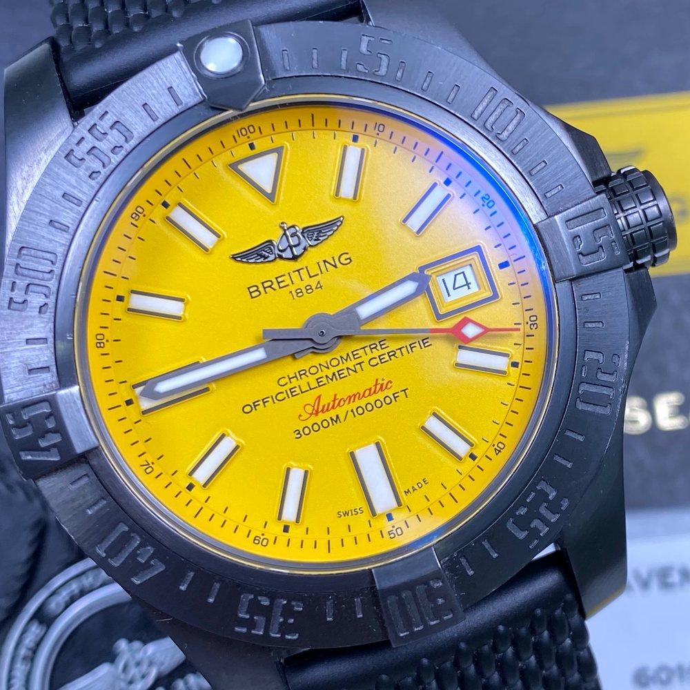 Breitling Avenger II Seawolf Blacksteel M17331 - Swiss Watch Trader 