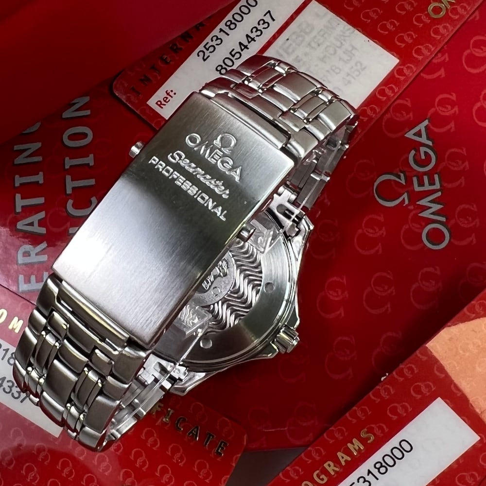 Omega seamaster hot sale professional clasp