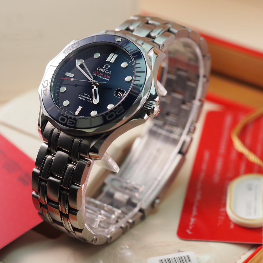 Omega seamaster cheap diver 300 price