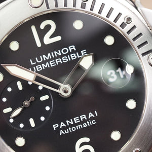 Panerai Luminor Submersible PAM00024 (2002) - Swiss Watch Trader
