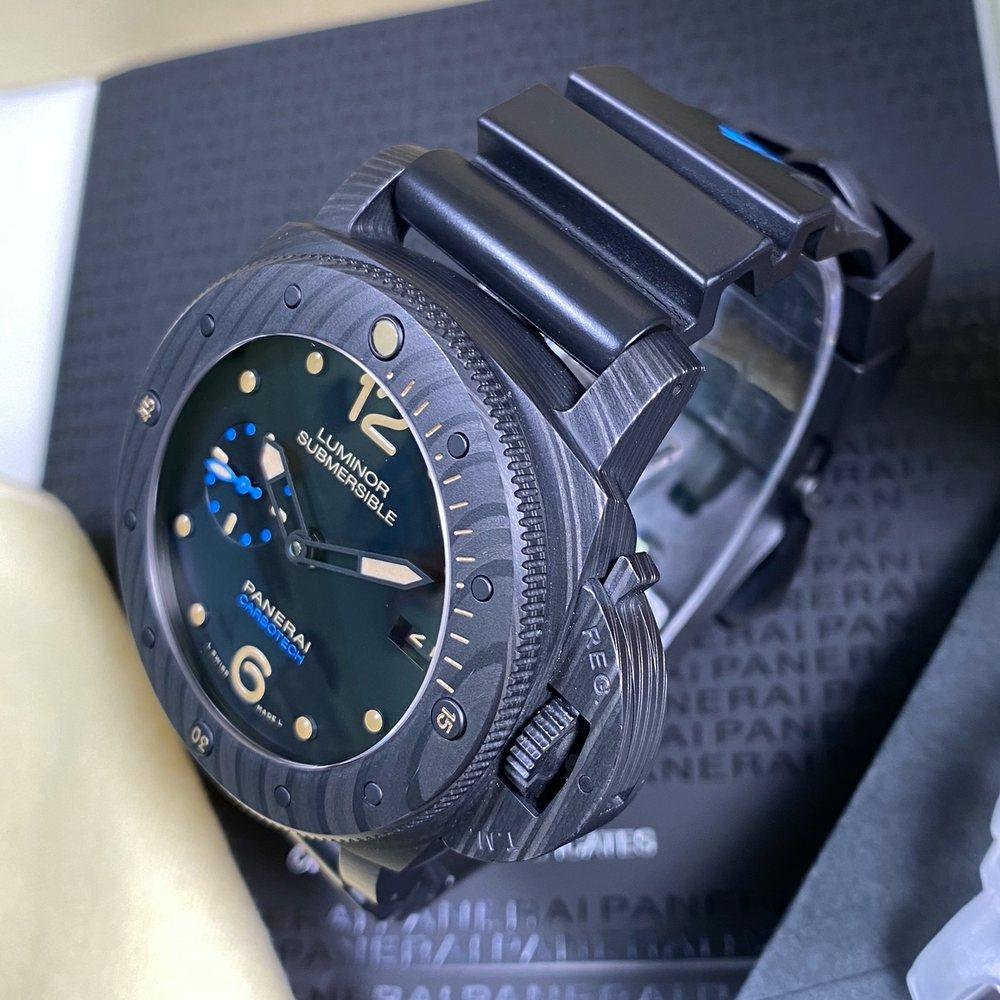 Panerai luminor clearance submersible carbotech