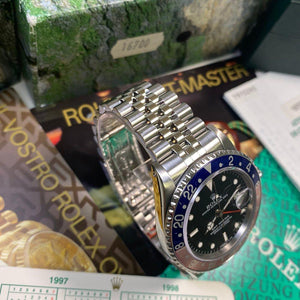 Rolex GMT Master 16700 Pepsi (1997 - T Serial) - Swiss Watch Trader 