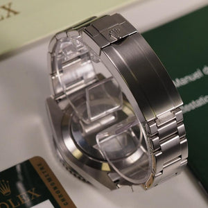 Rolex Submariner 116610 (2010) - Swiss Watch Trader 