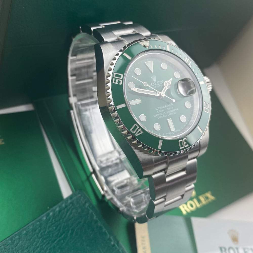 Rolex Submariner 116610LV Hulk [FOR SALE]