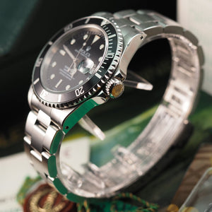 Rolex Submariner 16610 (1999) - Swiss Watch Trader