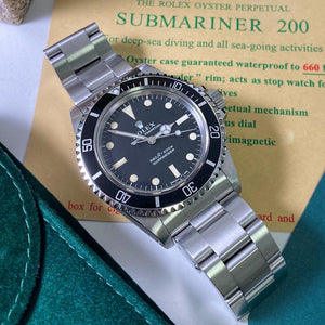 Rolex Submariner 5513 Serif Dial 1976 - Swiss Watch Trader 