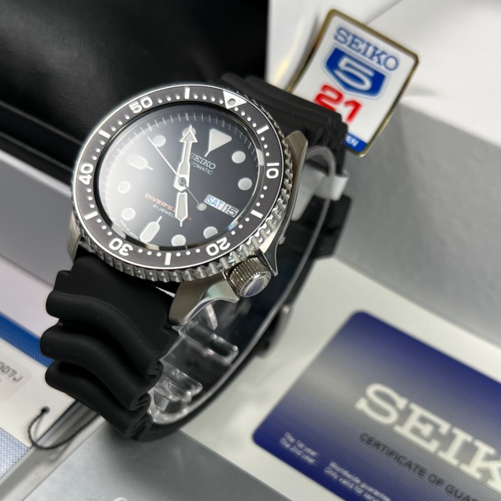 Buy seiko skx007j best sale