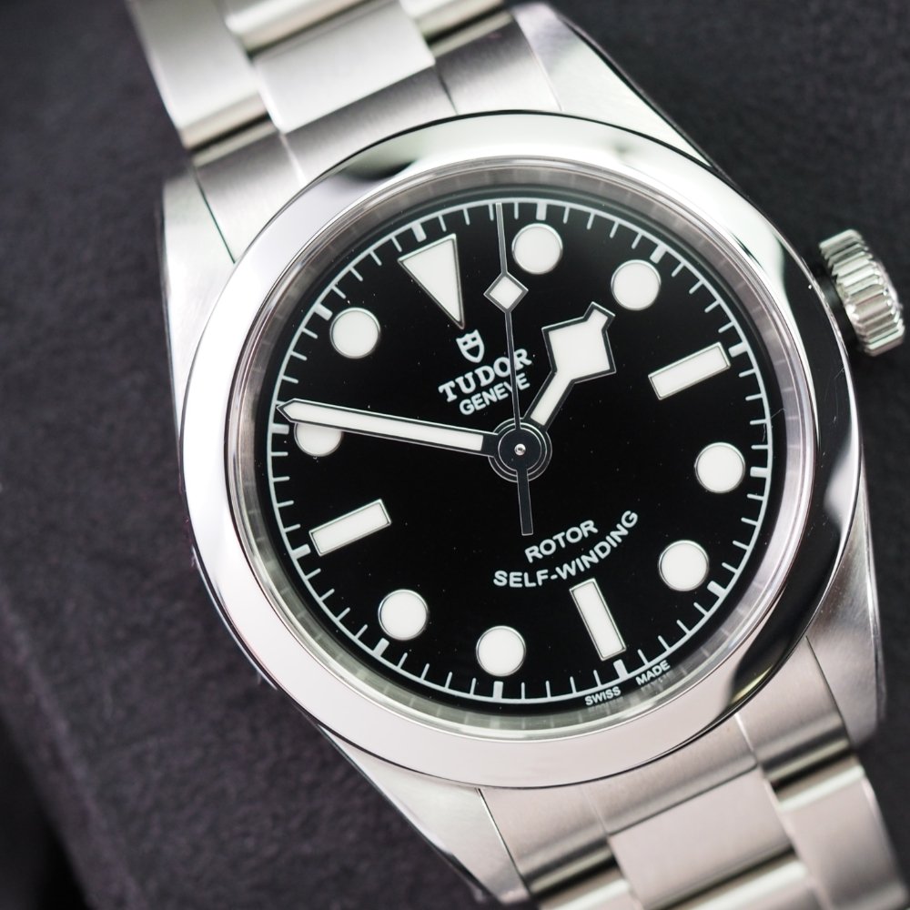 Tudor black sale bay 32mm