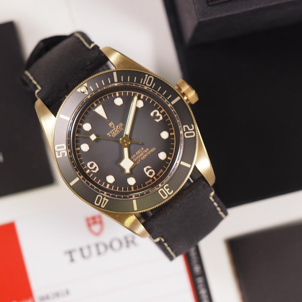 Tudor black bay hot sale bronze grey dial