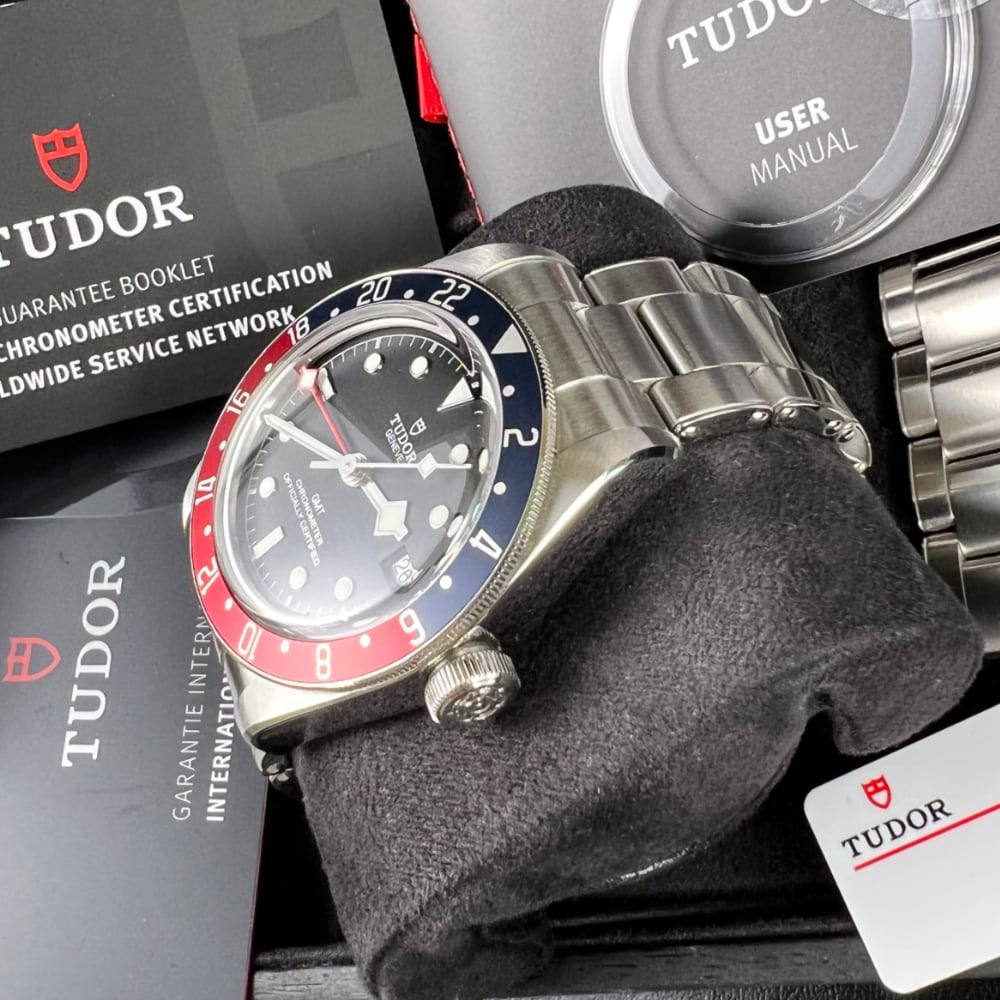 Tudor super online clone